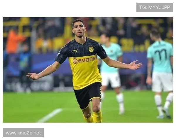 阿什拉夫与阿诺德：冲击型vs组织型边卫战术角色对比分析